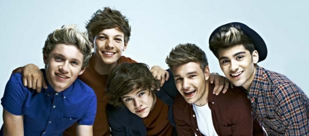 La formazione ufficiale dei 1D con Zayn Malik La formazione ufficiale dei 1D con Zayn Malik