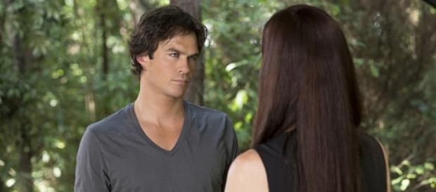 The Vampire Diaries 7x02: Damon e Lily (Foto: CW) The Vampire Diaries 7x02: Damon e Lily (Foto: CW)