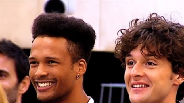 Replica Grande Fratello del 15 ottobre