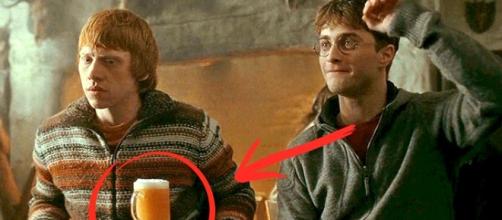 Harry Potter y Ron en 'Cabeza de Puerco'