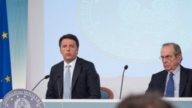 Stabilit&agrave;, Renzi: novit&agrave; pensioni, tasse, lavoro