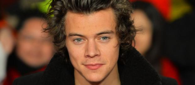 Harry namorou com a artista das Pussycat Dolls. Harry namorou com a artista das Pussycat Dolls.
