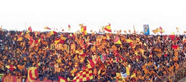 Lo stadio "Via del Mare" di Lecce. Lo stadio "Via del Mare" di Lecce.