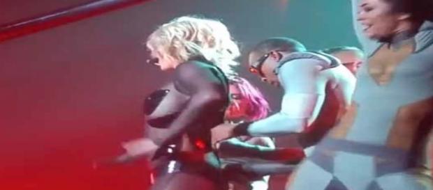Beritney Spears resta senza veli a Las Vegas Beritney Spears resta senza veli a Las Vegas