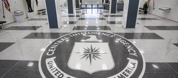 CIA (Central Intelligence Agency) CIA (Central Intelligence Agency)