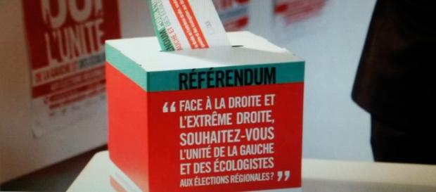 Le référendum PS est-il un exemple pour les LR ? Le référendum PS est-il un exemple pour les LR ?
