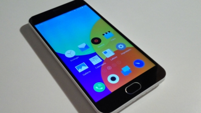Meizu M2 Mini dettaglio parte frontale