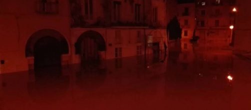 La città di Capua sommersa dal fiume Volturno