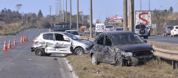Acidentes em rodovias - foto: divulgação Acidentes em rodovias - foto: divulgação