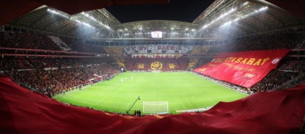 O Benfica defronta o Galatasaray esta noite O Benfica defronta o Galatasaray esta noite