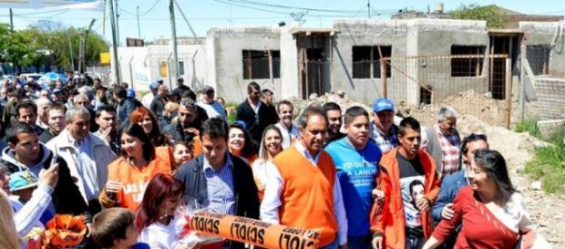Scioli y su permanente defensa de los trabajadores Scioli y su permanente defensa de los trabajadores