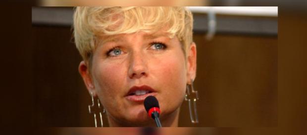 Xuxa Meneghel não está feliz na Record Xuxa Meneghel não está feliz na Record