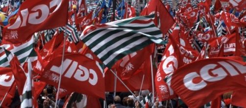 I sindacati si mobilitano, finalmente