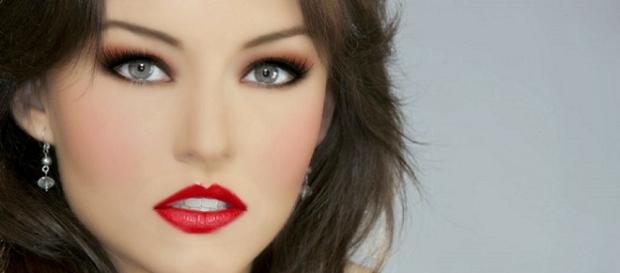 Angelique Boyer foi discriminada na França Angelique Boyer foi discriminada na França