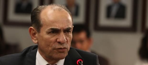Ministro defende CPMF para salvar o País Ministro defende CPMF para salvar o País