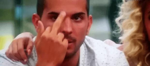 Suso le dedica una peineta a sus detractores Suso le dedica una peineta a sus detractores