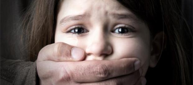 Fetite de 2 si 5 ani, victimele violurilor Fetite de 2 si 5 ani, victimele violurilor