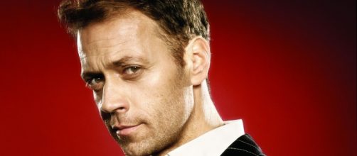 Copertina con Rocco Siffredi protagonista.
