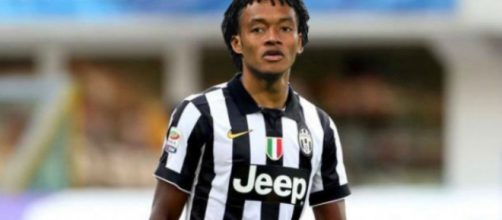 Cuadrado durante una gara con la Juve