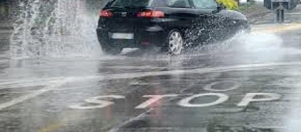 Allerta maltempo Calabria 22 ottobre. Allerta maltempo Calabria 22 ottobre.