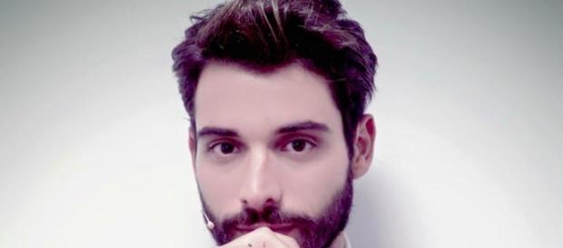 Amedeo ha scelto Sophia ma è uno scherzo Amedeo ha scelto Sophia ma è uno scherzo