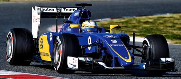 Sauber es patrocinada por el Banco du Brasil Sauber es patrocinada por el Banco du Brasil