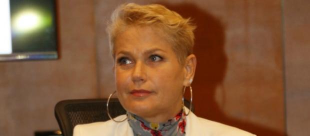 Xuxa ganha férias forçadas de mais de dois meses Xuxa ganha férias forçadas de mais de dois meses