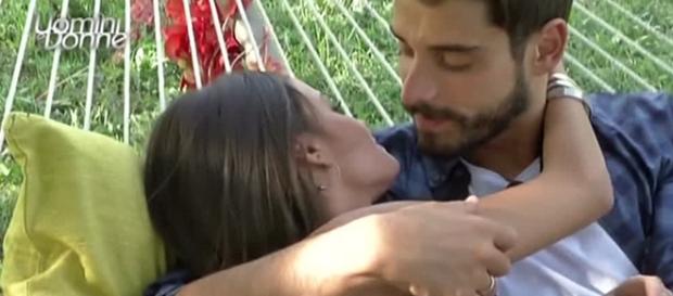 Gossip Uomini e Donne: la 'non' scelta di Amedeo Gossip Uomini e Donne: la 'non' scelta di Amedeo