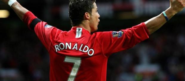 Cristiano Ronaldo durante un partido con el United Cristiano Ronaldo durante un partido con el United