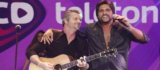 Dupla doou canção tema para o Teleton 2015 Dupla doou canção tema para o Teleton 2015