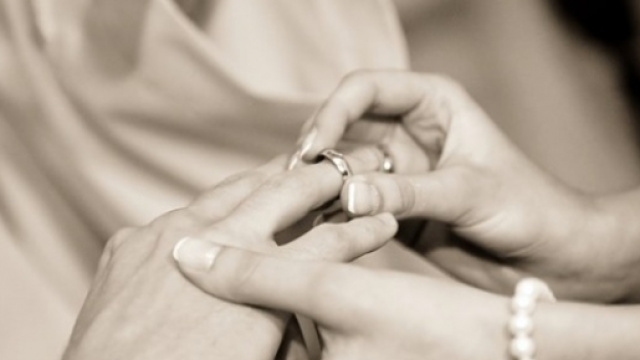 promessa choc: una moglie per gli scapoli