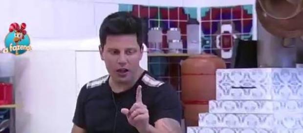 Briga em A Fazenda pode expulsar Thiago e Douglas Briga em A Fazenda pode expulsar Thiago e Douglas