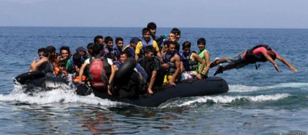 Caos migratório: aprofunda crise na Europa. Caos migratório: aprofunda crise na Europa.