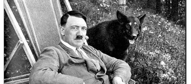 Descoperire șocantă. Adolf Hitler a fost femeie Descoperire șocantă. Adolf Hitler a fost femeie