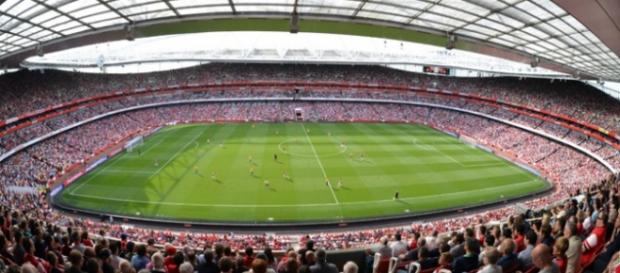 Emirates Stadium é o palco do jogo Emirates Stadium é o palco do jogo