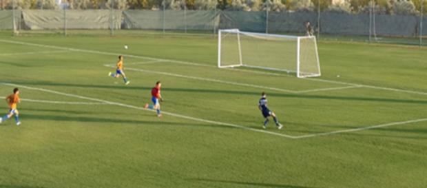 Jogador dinamarquês marca golo de rabona. Jogador dinamarquês marca golo de rabona.