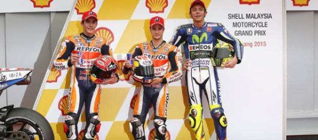 Los 3 pilotos ocuparán la primera fila en Sepang Los 3 pilotos ocuparán la primera fila en Sepang