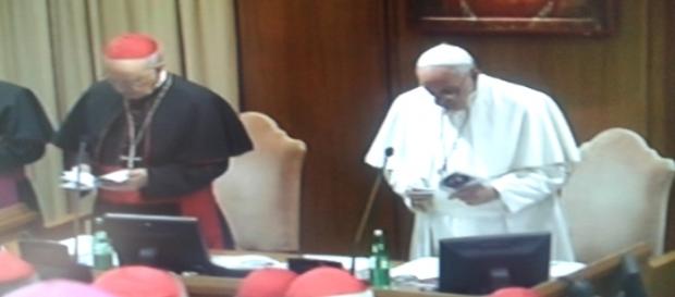 Papa Bergoglio, il Santo Padre chiude il Sinodo Papa Bergoglio, il Santo Padre chiude il Sinodo