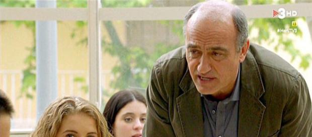 El profesor Merlí, de Filosofía, con sus alumnos El profesor Merlí, de Filosofía, con sus alumnos