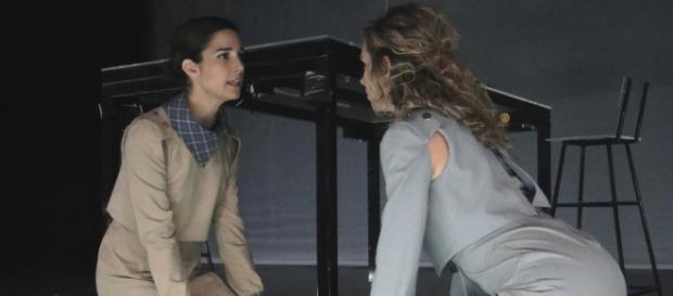 Juanita Viale y Victoria Césperes. Juanita Viale y Victoria Césperes.