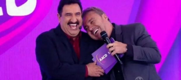 Ratinho fala sobre possível volta de Gugu ao SBT Ratinho fala sobre possível volta de Gugu ao SBT