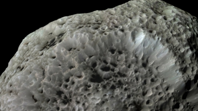 grande asteroide a contatto con la troposfera