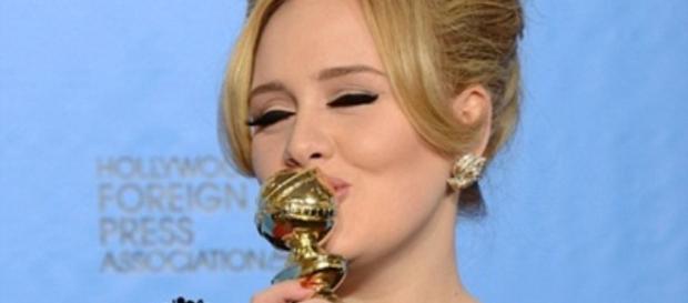 Adele reconhece excessos com álcool Adele reconhece excessos com álcool