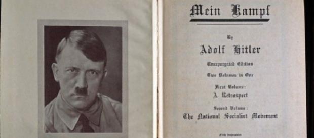 Edición en inglés de 'Mein Kampf'. Edición en inglés de 'Mein Kampf'.