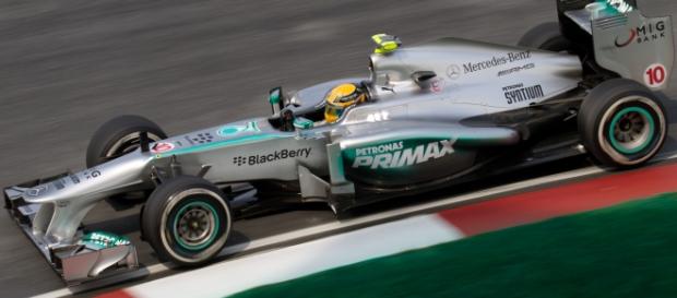 Hamilton durante el transcurso de una carrera Hamilton durante el transcurso de una carrera
