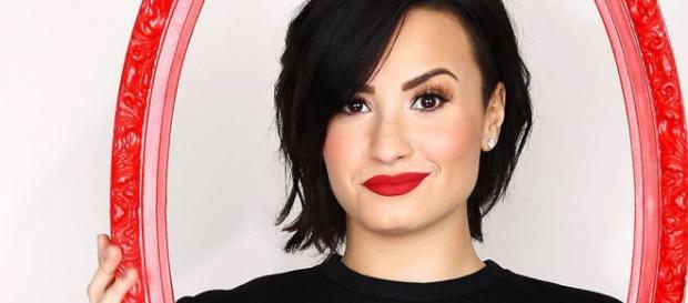Demi Lovato promete voltar ao Brasil logo Demi Lovato promete voltar ao Brasil logo