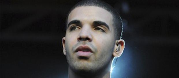 Drake en la actuación de Cabaret con J. Timberlake Drake en la actuación de Cabaret con J. Timberlake