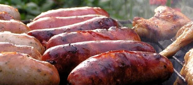 La salsiccia è considerata alimento del gruppo 1 La salsiccia è considerata alimento del gruppo 1