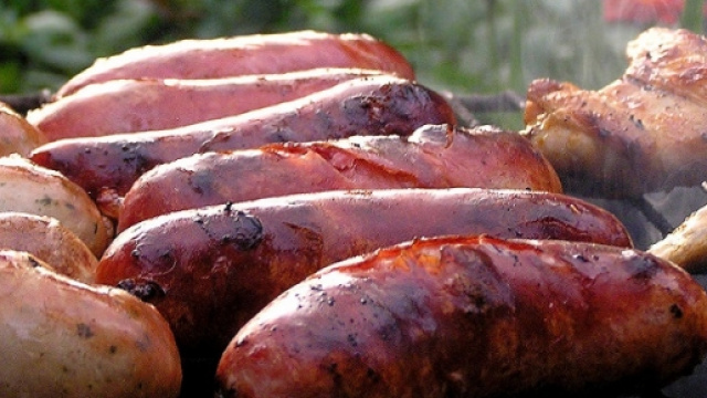 La salsiccia &egrave; considerata alimento del gruppo 1