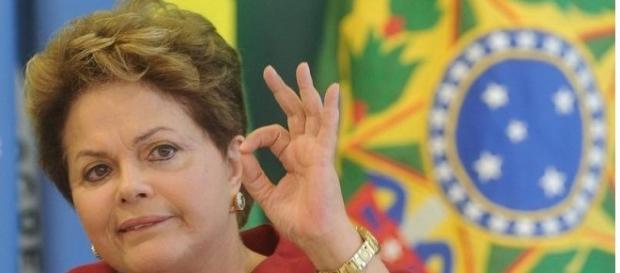 Bolsa Família é prioridade, diz Dilma. Bolsa Família é prioridade, diz Dilma.